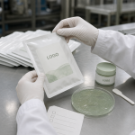 Factory QC seal and label check for seaweed collagen facial mask OEM sample
